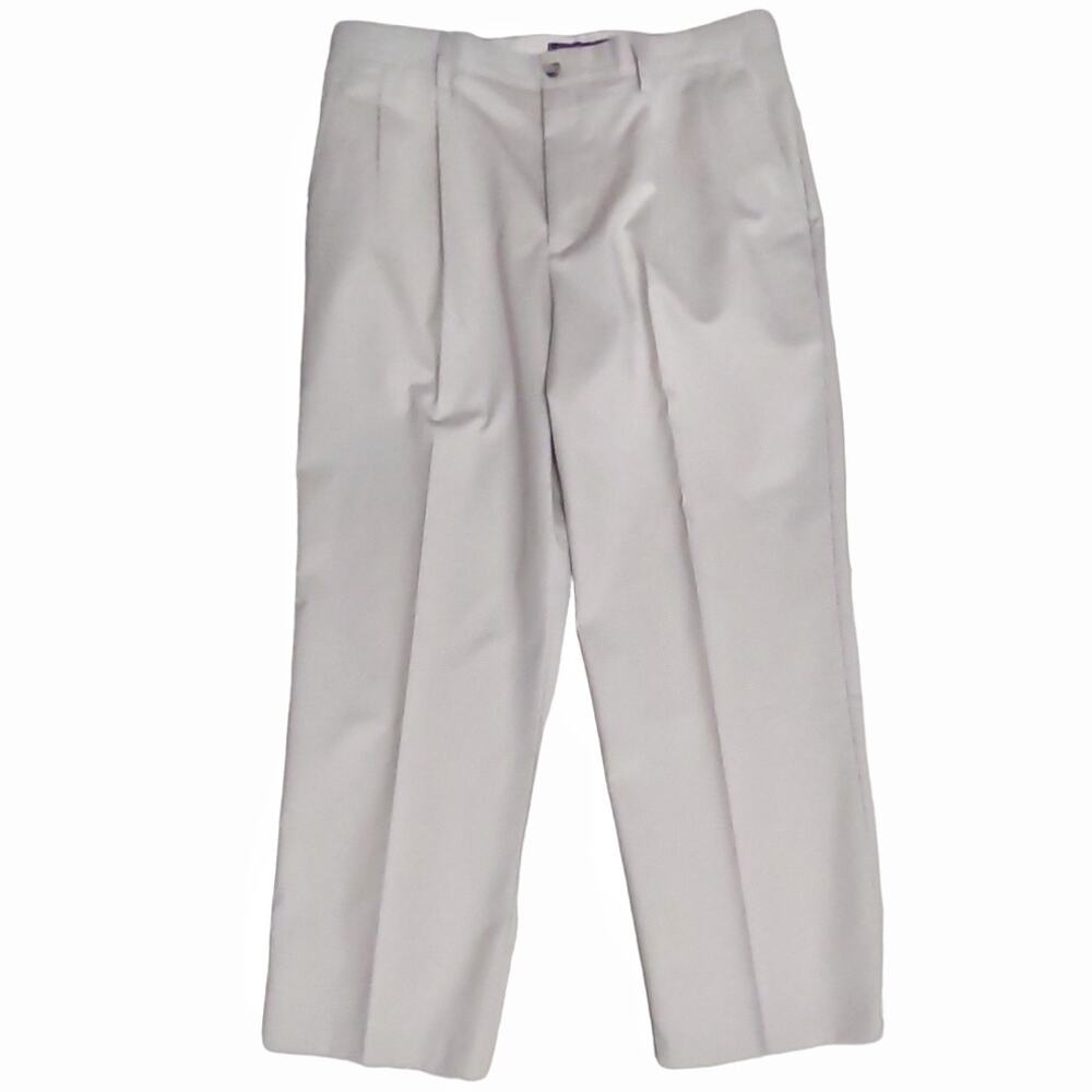 DOCKERS D3 Mens Classic Pleated Front Pants Size 36 Chinos Khaki Work Trousers